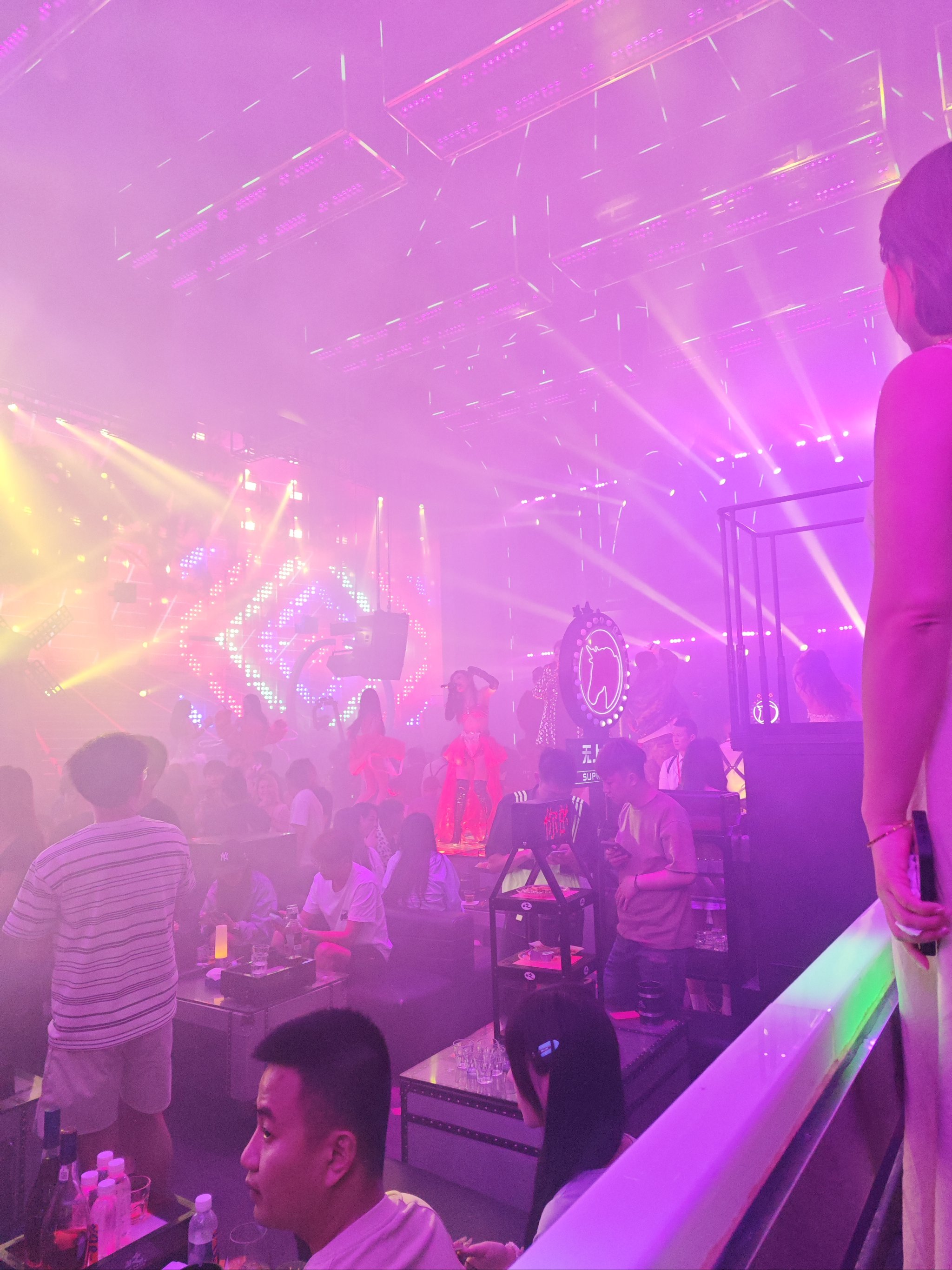 赣州商务KTV专业音乐酒吧，主题繁荣多彩-大余县ktv预订